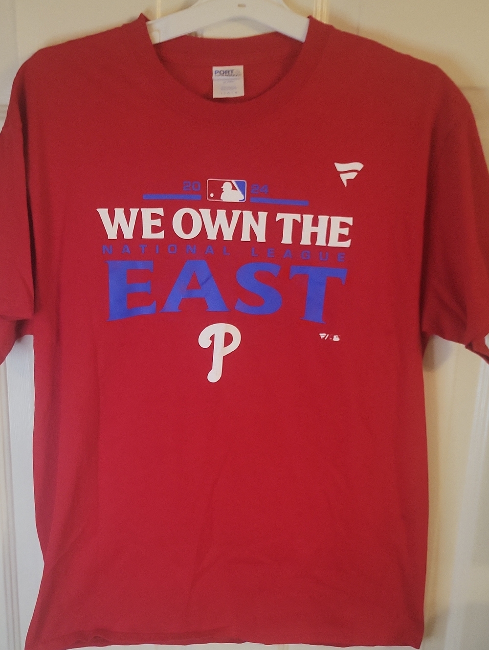 MLB Philadelphia Phillies Red Graphic 'We Own The East' Tee